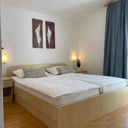 & Ana 2 公寓 扎达尔